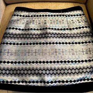TCEC Black chevron and Aztec pattern shiny mini skirt